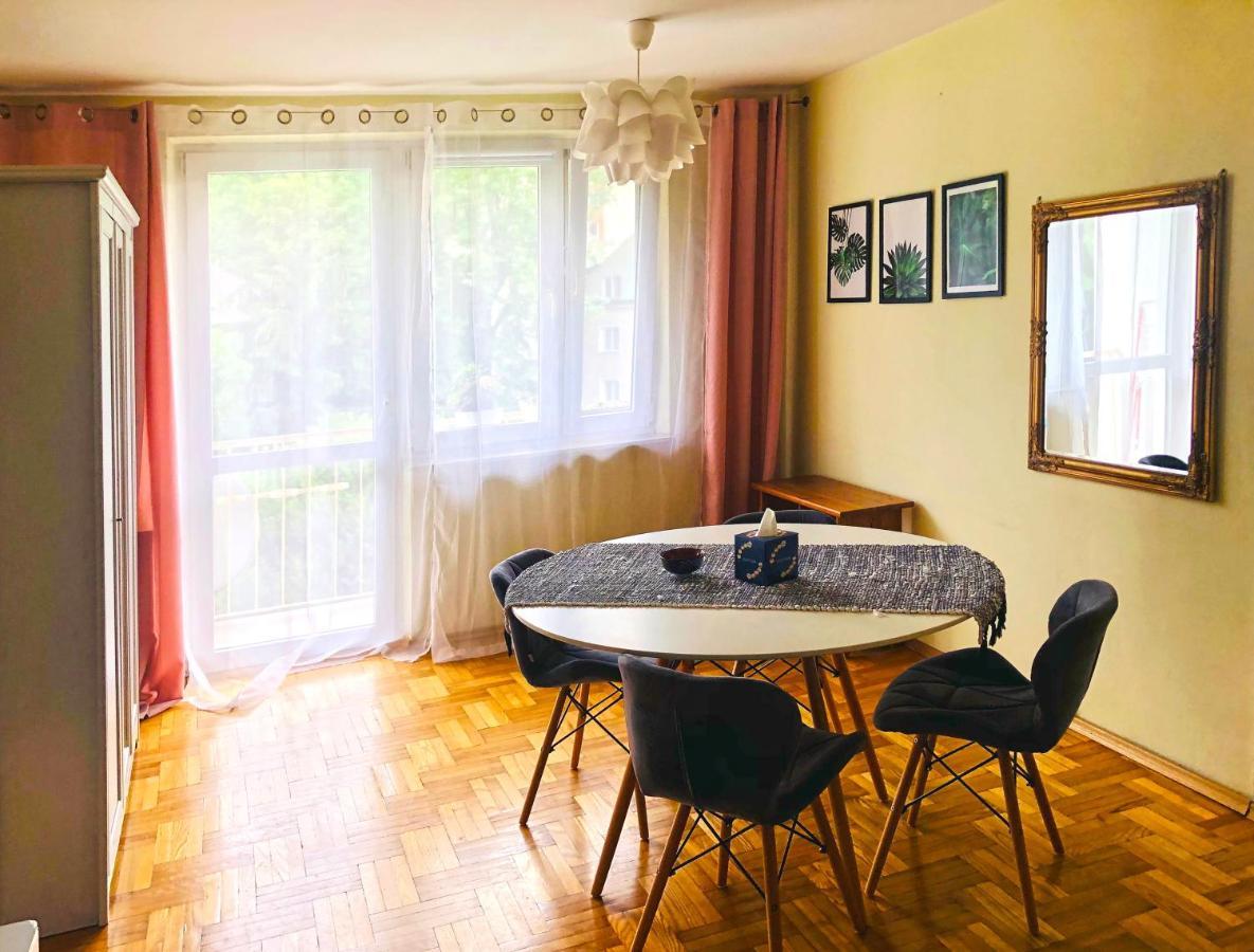 Apartament W Srodmiesciu Apartment *